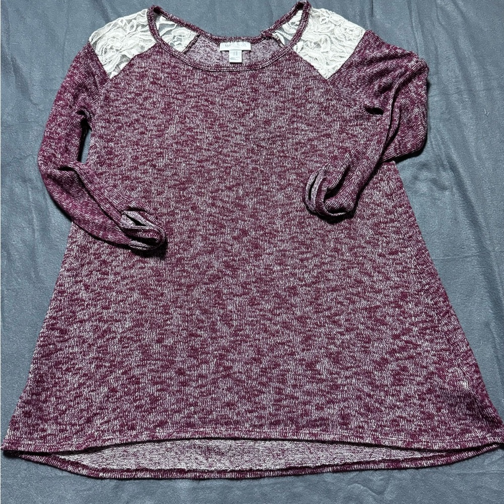 Motherhood Maternity Top, Lace Shoulder Detail, 3/4 Rolled End Sleeves Size Med